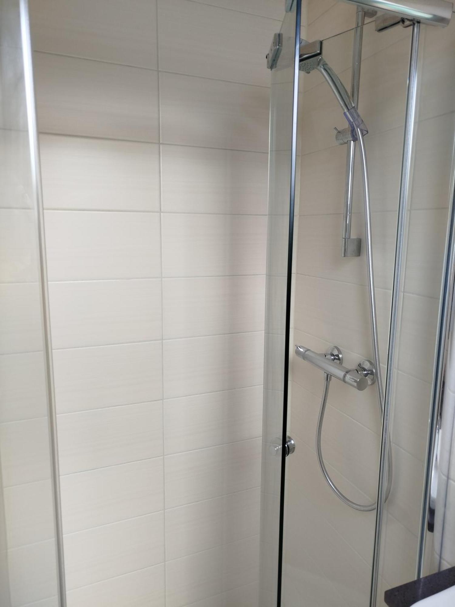 3 Bedroom Cottage In Sunninghill, Ascot Buitenkant foto